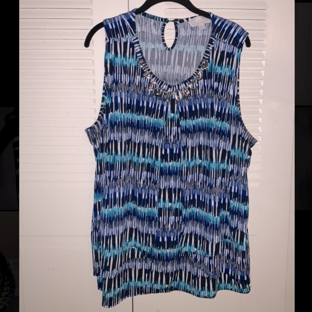 Sleeveless blouse women’s top